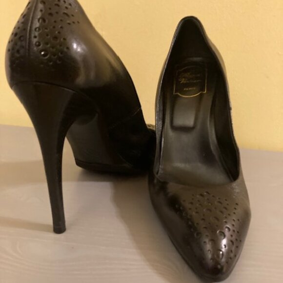 Roger Vivier black leather and patent pumps, size 40.5 - Picture 3 of 4